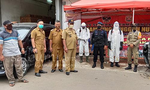 Terus Tekan Penyebaran Covid-19, Polisi Lakukan Penyemprotan Desinfektan